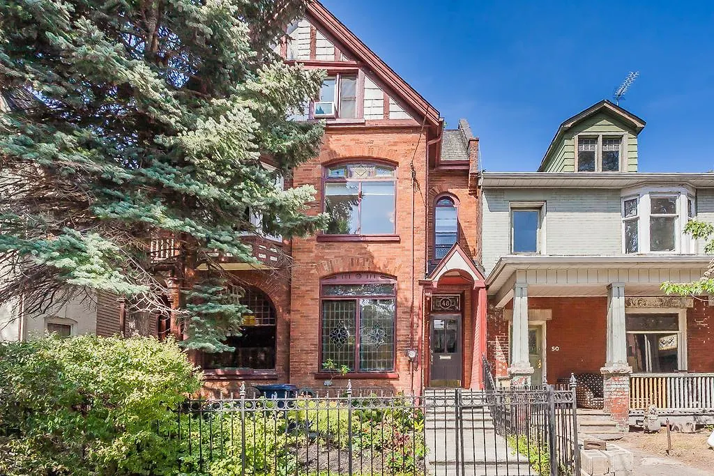 Pensión Residential Luxury Rental Toronto