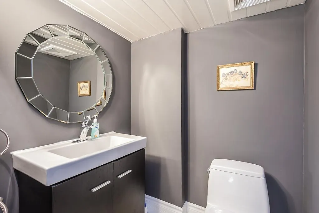 Residential Luxury Rental Toronto Pensionat